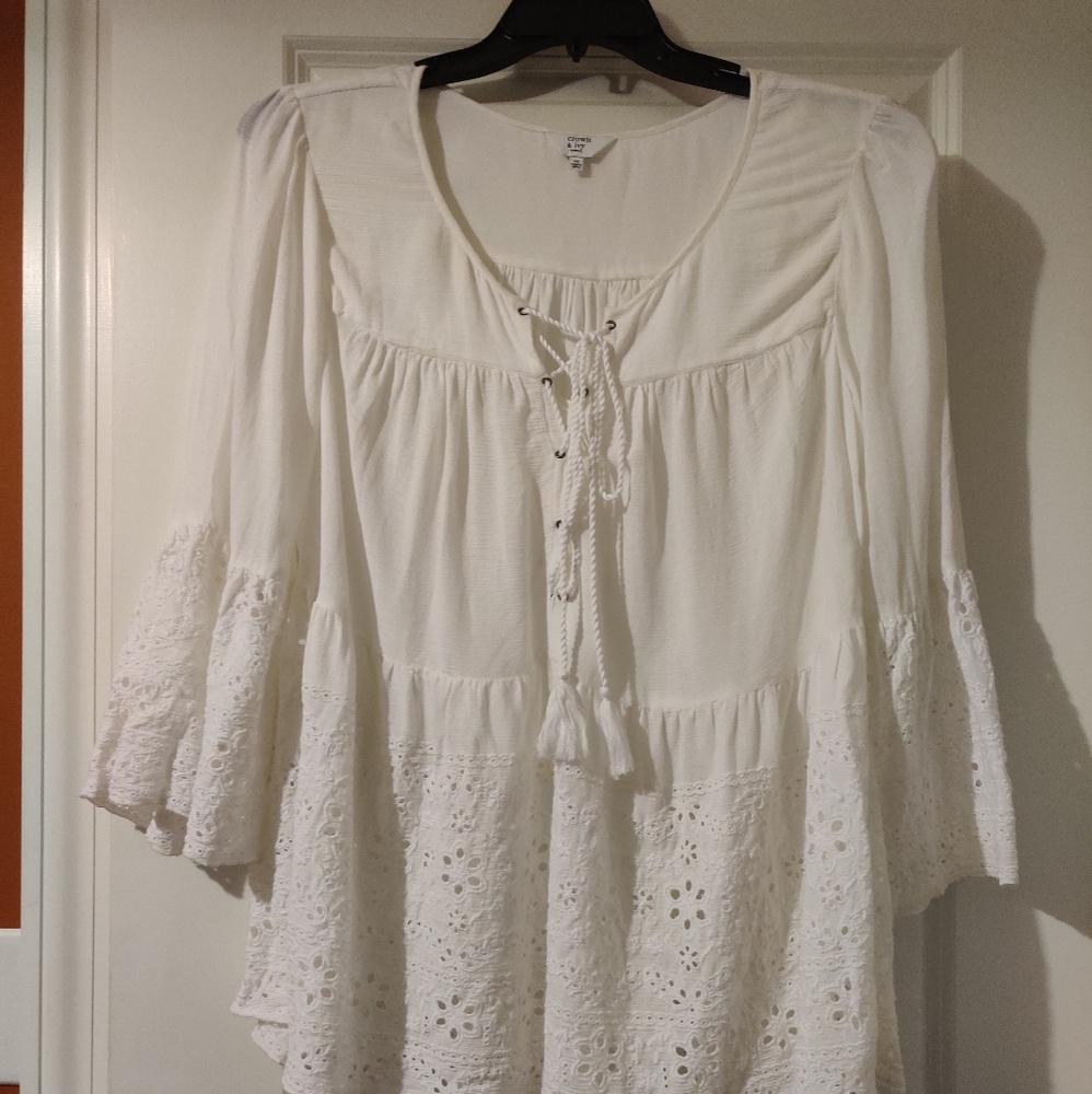 Crown and Ivy peplum top